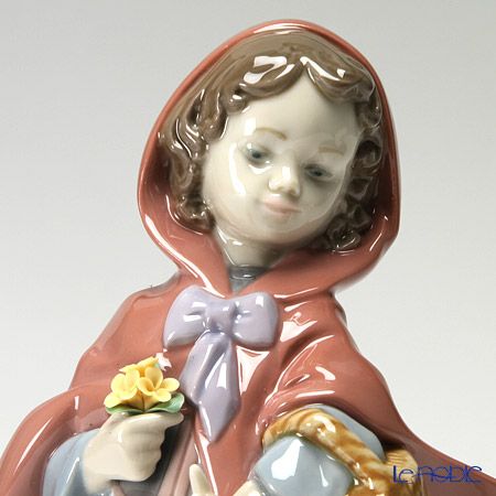 リヤドロ 赤ずきんちゃん 8500