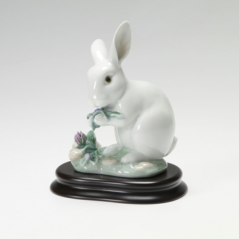 リヤドロ The Rabbit 8517