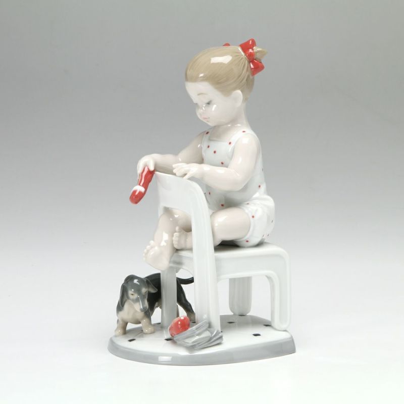 リヤドロ 隠しちゃだめよ（ミニチュアダックスフント） 8524