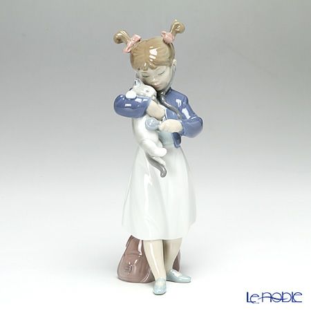 リヤドロ 具合はいかが? 8544