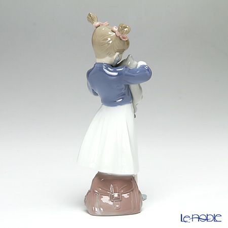 リヤドロ 具合はいかが? 8544