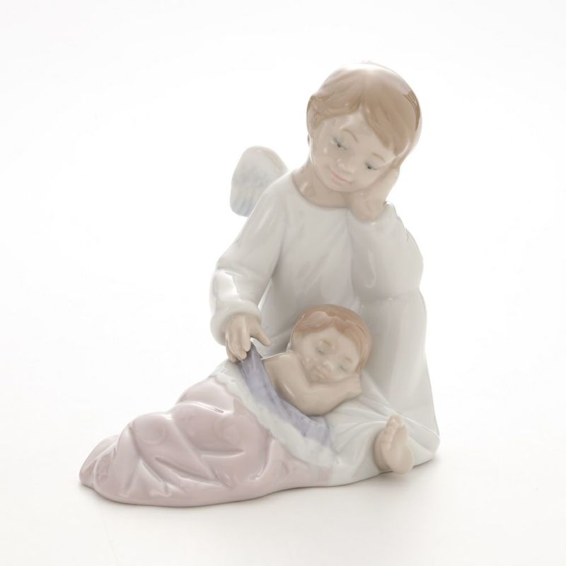 リヤドロ 守ってあげるよ（女の子） 8549 | ブランド洋食器専門店ル