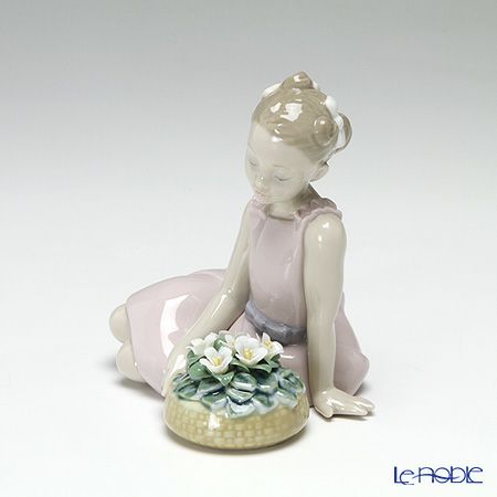 リヤドロ きれいに咲いてね 8573