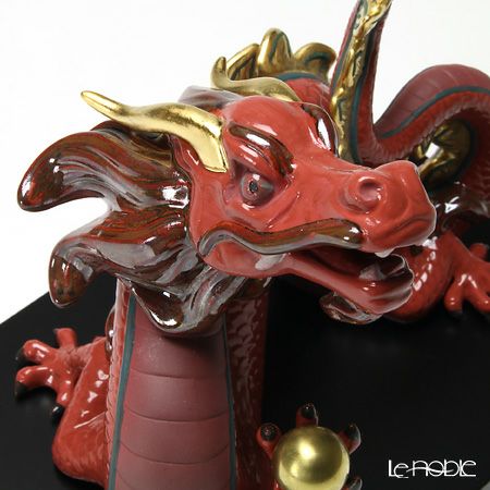 リヤドロ 龍（宝珠） 08613 台座付