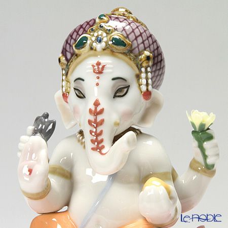 リヤドロ 蓮の上のガネーシャ 08635