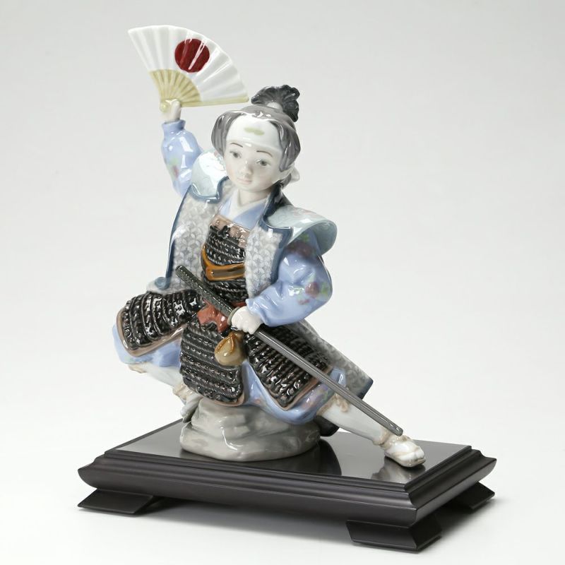 リヤドロ 桃太郎 08641（限定3500体）