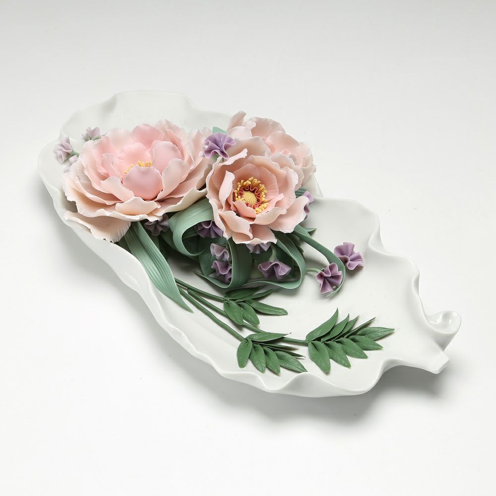 リヤドロ ピオニートレイ 08650