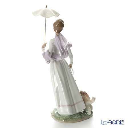 リヤドロ ショールの貴婦人 08679