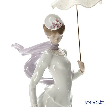 リヤドロ ショールの貴婦人 08679