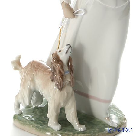 リヤドロ ショールの貴婦人 08679