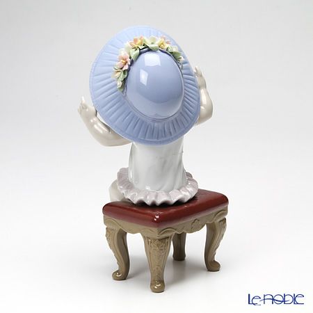 リヤドロ ちょっとおすまし 8716