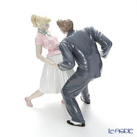 リヤドロ スウィング 08752 LE3000