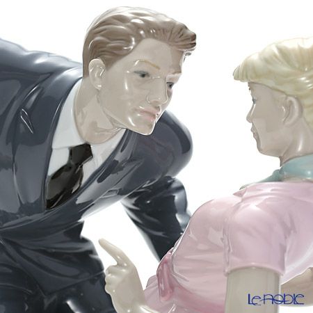 リヤドロ スウィング 08752 LE3000