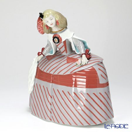 リヤドロ メニーナ 08779