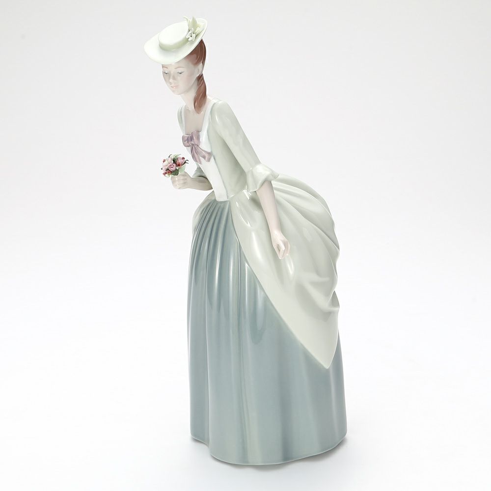 リヤドロ 花の香りの中で 09181