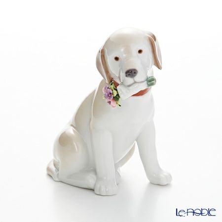 リヤドロ 花束をあなたに 09256（12×7×8cm）