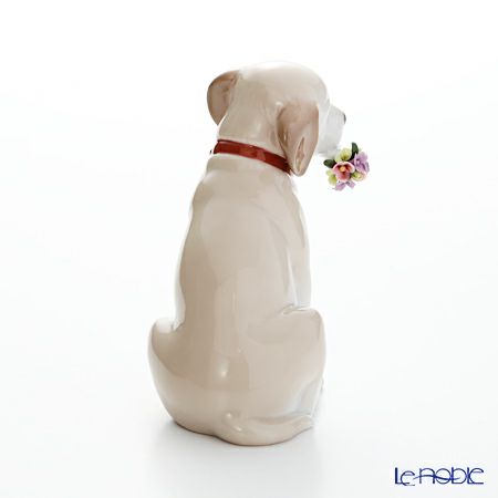 リヤドロ 花束をあなたに 09256（12×7×8cm）