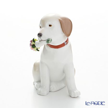 リヤドロ 花束をあなたに 09256（12×7×8cm）