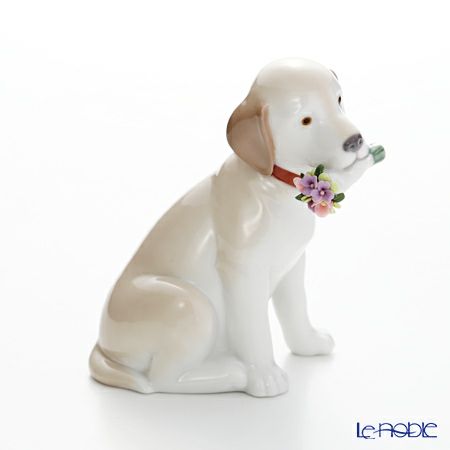 リヤドロ 花束をあなたに 09256（12×7×8cm）