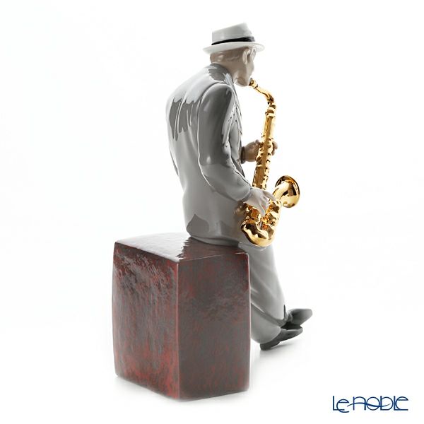 リヤドロ ジャズ サクフォニスト 09330（29×23cm）