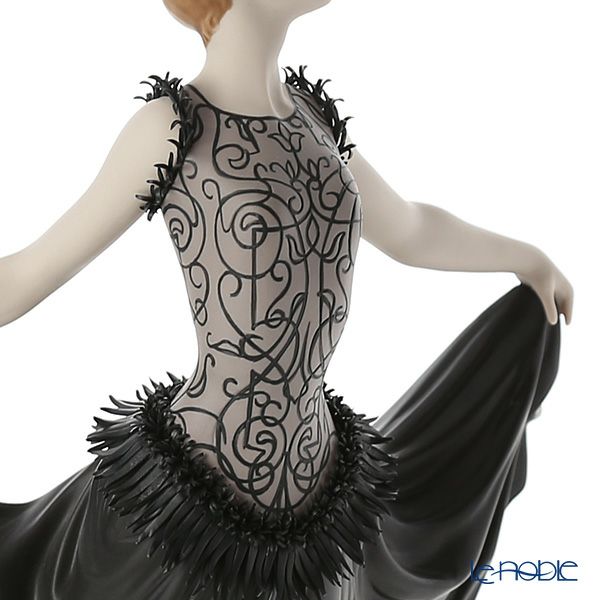 リヤドロ オート・アリュール （魅惑） 09360（37×18cm）