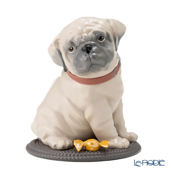 リヤドロ パグとキャンディー 09689 20×20×24cm