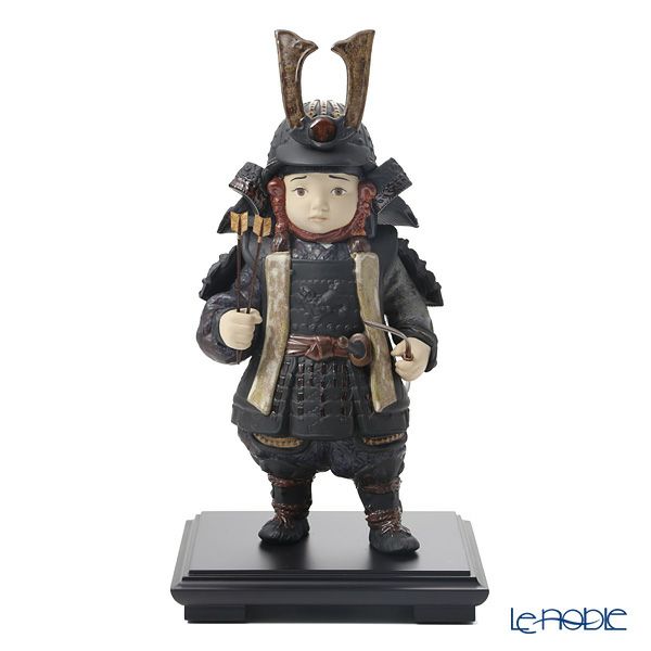 リヤドロ 若武者（陣羽織） 12559 35×20cm 固定台座付