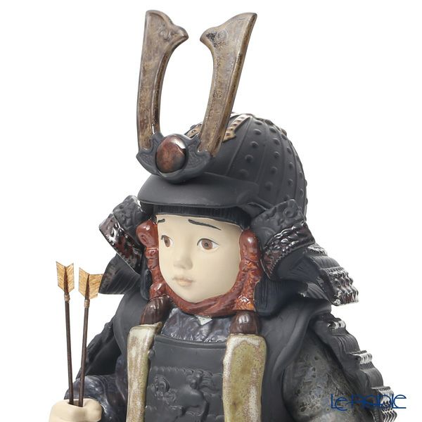 リヤドロ 若武者（陣羽織） 12559 35×20cm 固定台座付