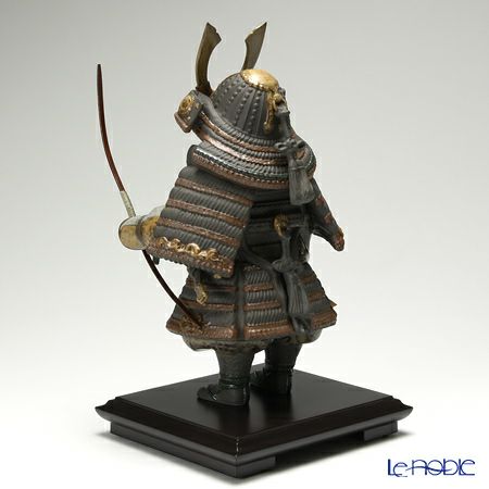 リヤドロ 若武者 13006