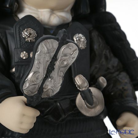 リヤドロ 若武者 Silver 13047（限定3500体）