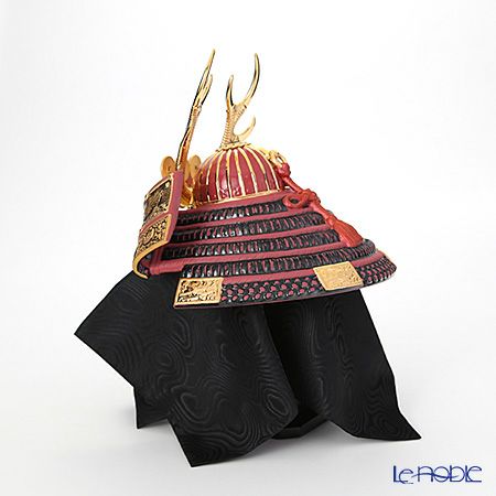 リヤドロ 兜 Red 13048