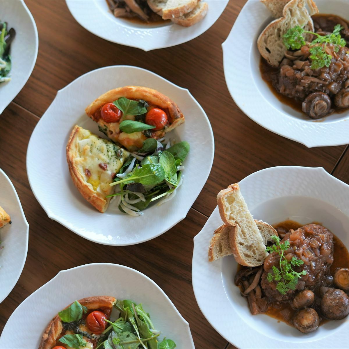 マイセン（Meissen） 波の戯れホワイト 000001／29488 スーププレート 23cm