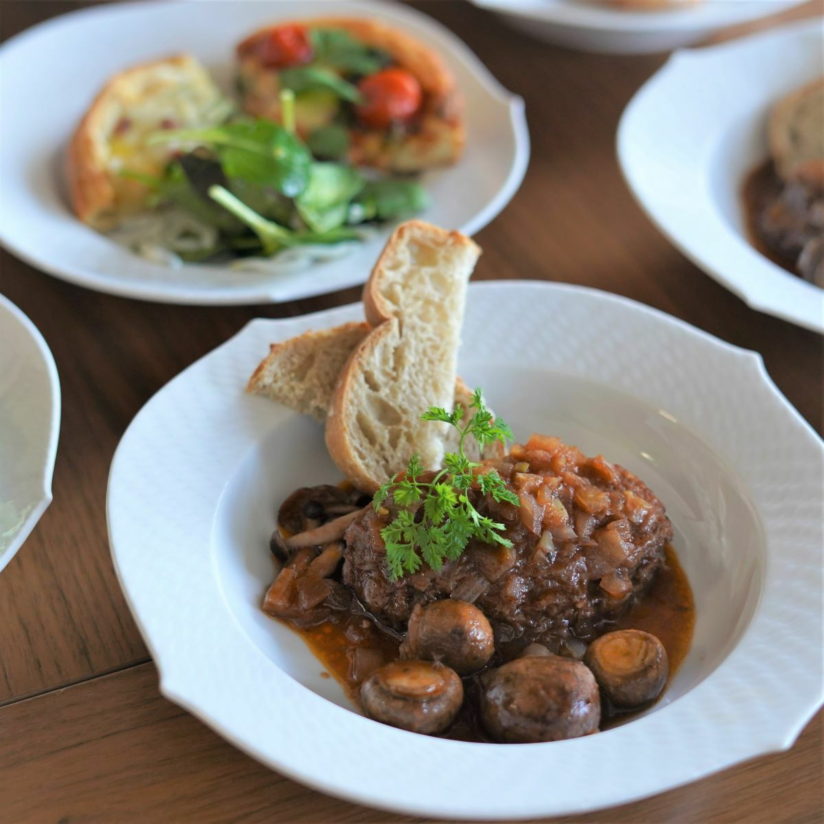 マイセン（Meissen） 波の戯れホワイト 000001／29488 スーププレート 23cm