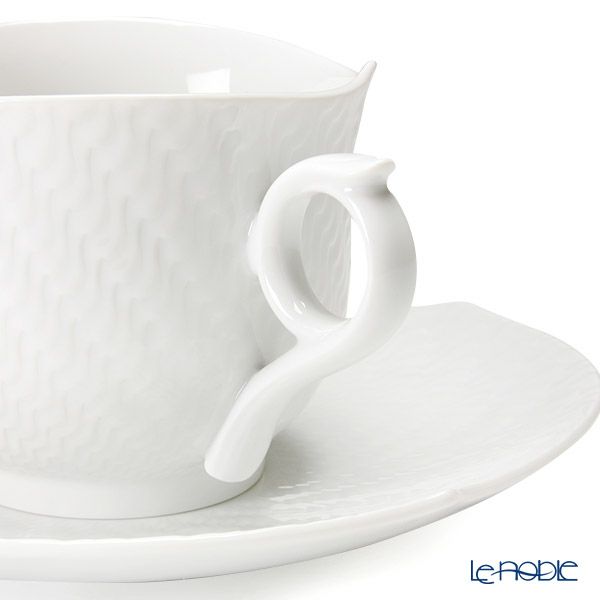 マイセン（Meissen） 波の戯れホワイト 000001／29586 モーニングカップ＆ソーサー