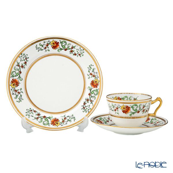 【1点限り】英国ヴィンテージ ロイヤルアルバート 手描きの花柄 金彩 トリオセット A