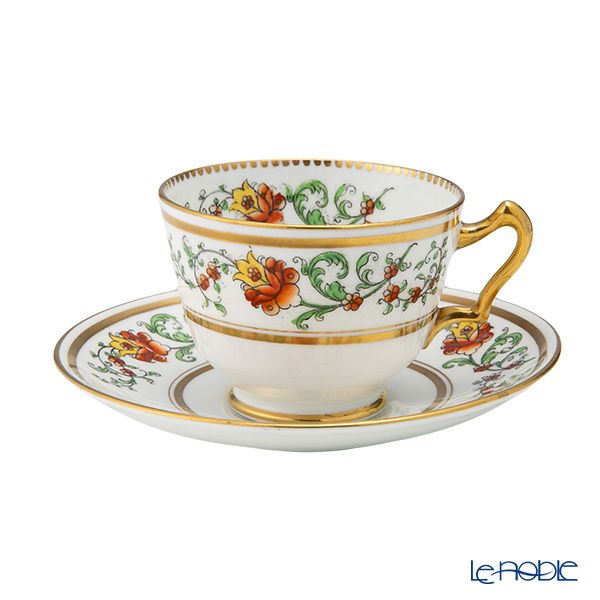 【1点限り】英国ヴィンテージ ロイヤルアルバート 手描きの花柄 金彩 トリオセット A