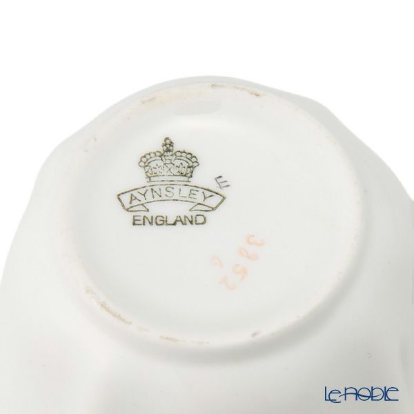 【1点限り】英国ヴィンテージ エインズレイ 小さなバラ柄 トリオセット