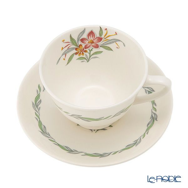 【1点限り】英国ヴィンテージ ロイヤルドルトン フェアフィールド トリオセット