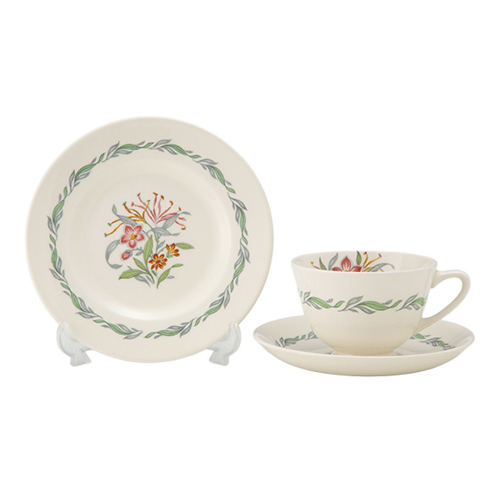 【1点限り】英国ヴィンテージ ロイヤルドルトン フェアフィールド トリオセット