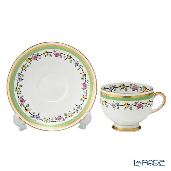 【1点限り】英国ヴィンテージ ロイヤルアルバート 手描き花柄 金彩 トリオセット B