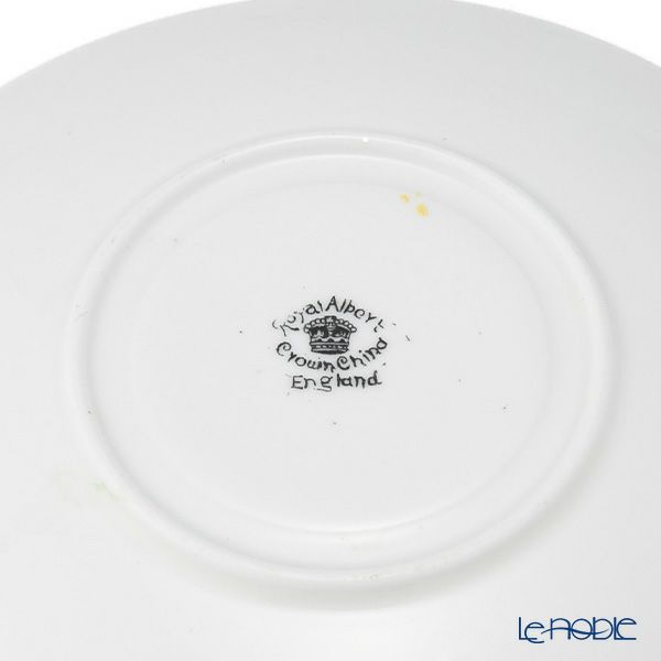 【1点限り】英国ヴィンテージ ロイヤルアルバート 手描き花柄 金彩 トリオセット B