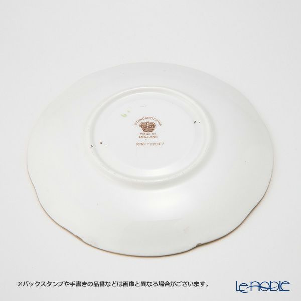 英国ヴィンテージ ロイヤルスタンダードチャイナ 花柄 トリオセット