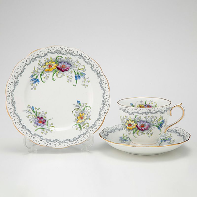 英国ヴィンテージ ロイヤルアルバート ジェム トリオセット