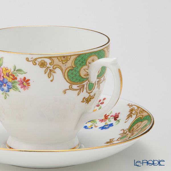 英国ヴィンテージ タスカン ウィンザー柄（バラ） トリオセット