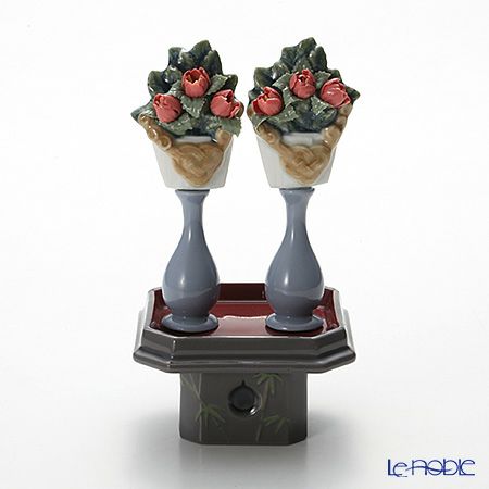 リヤドロ 三宝飾 01008774