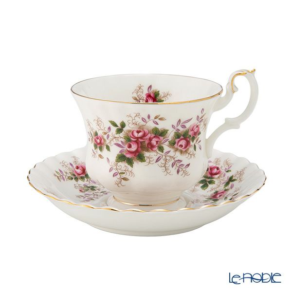 【1点限り】英国ヴィンテージ ロイヤルアルバート ラベンダーローズ ティーカップ＆ソーサー