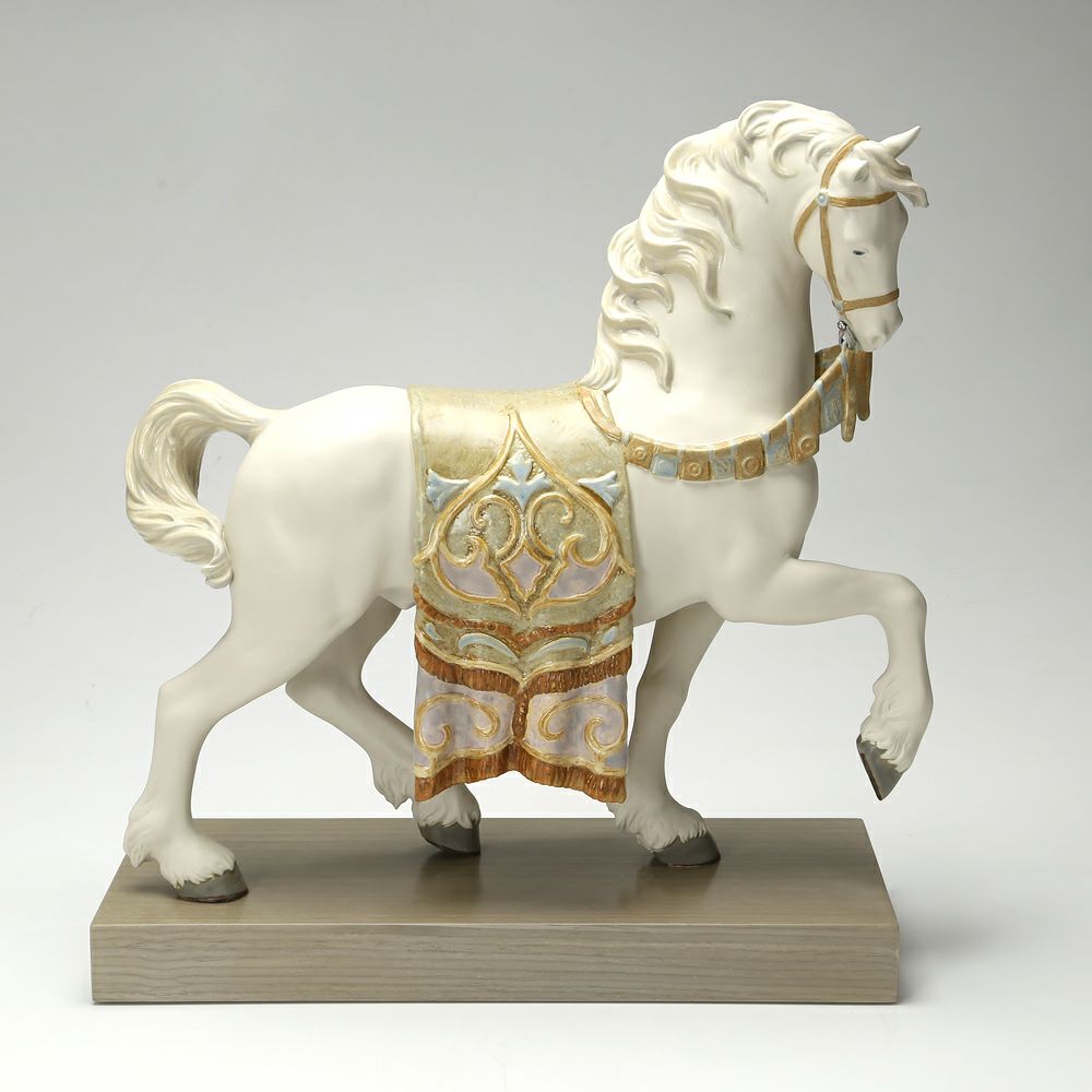 リヤドロ 威風堂々 01012497 台座付