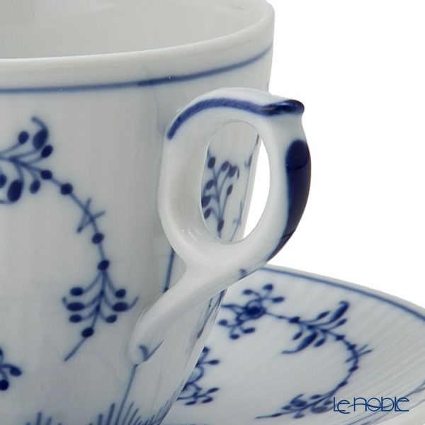 ロイヤルコペンハーゲン（Royal Copenhagen） ブルー フルーテッド プレイン コーヒーカップ＆ソーサー 160ml 1101071／1017173
