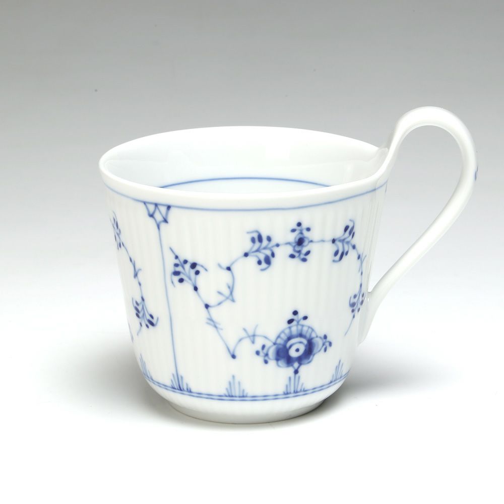ロイヤルコペンハーゲン（Royal Copenhagen） ブルー フルーテッド プレイン ハイハンドルマグ 1101090／1017175