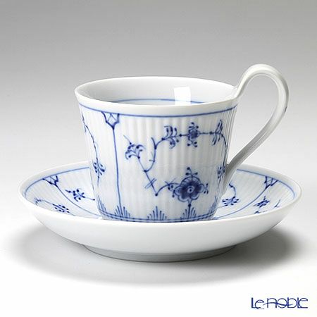 ロイヤルコペンハーゲン（Royal Copenhagen） ブルー フルーテッド プレイン ティーカップ＆ソーサー（ハイハンドル） 240ml 1101092／1017176
